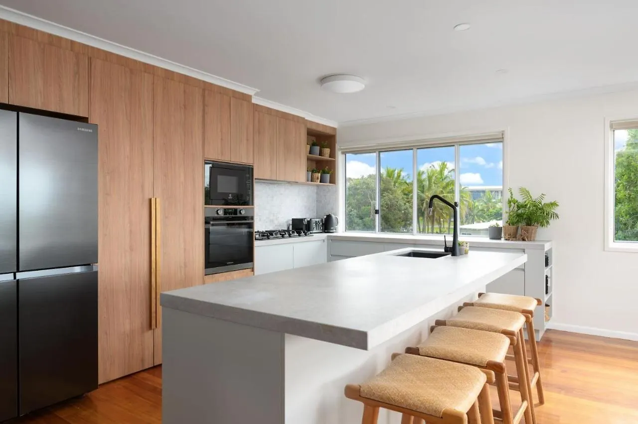 57 Cooloola Drive Villa Rainbow Beach Australia